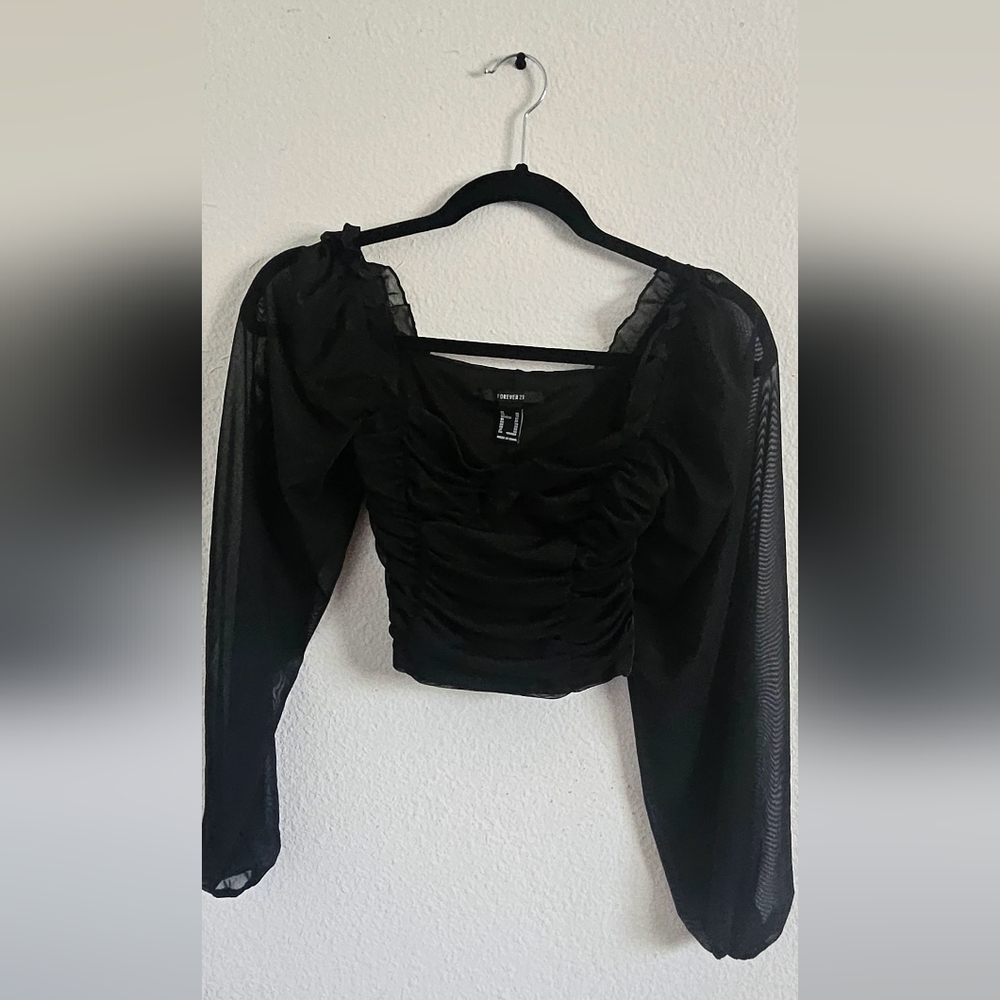 Black Long Sleeve Ruched Top